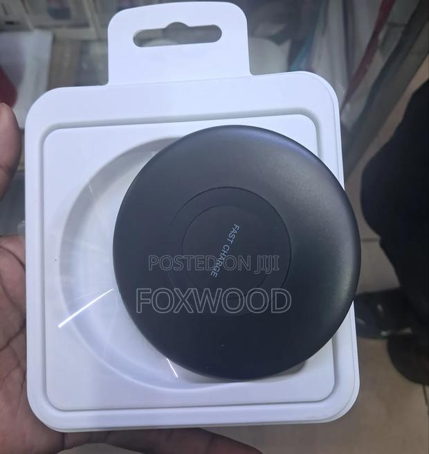 Samsung Wireless Charger Pad - thumbnail 5