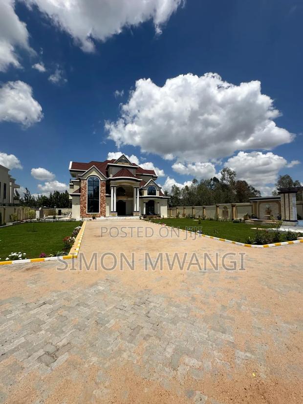 7bdrm Maisonette in Karen Nairobi - 7- for sale - thumbnail 4