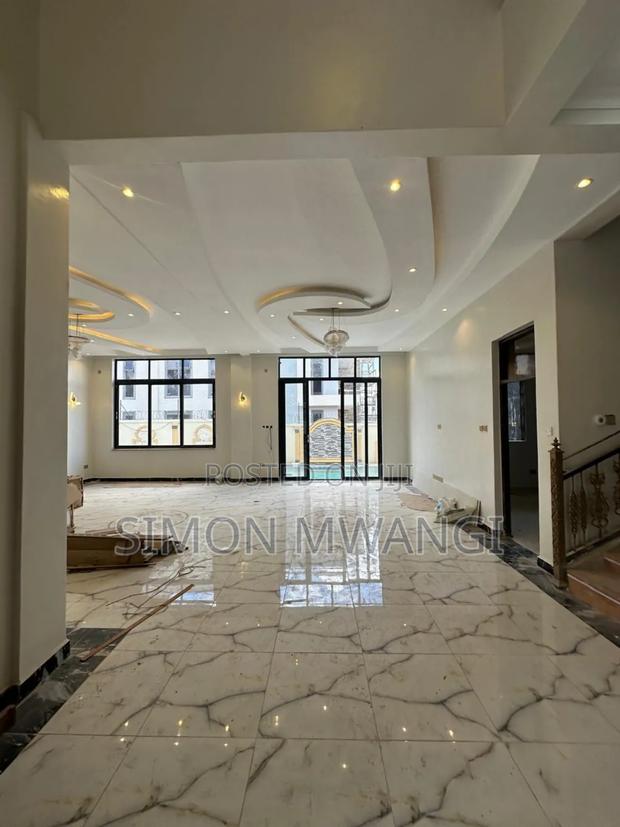 7bdrm Maisonette in Karen Nairobi - 7- for sale - thumbnail 11