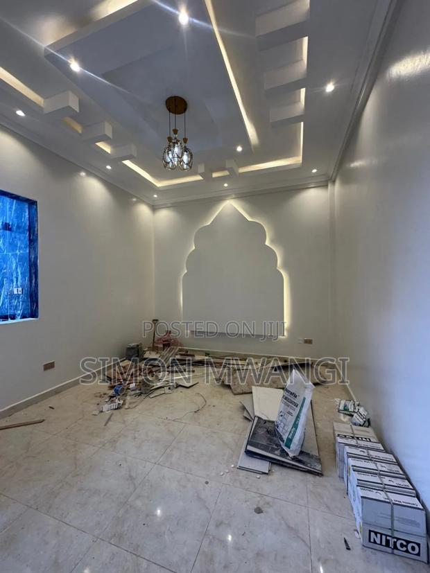 7bdrm Maisonette in Karen Nairobi - 7- for sale - thumbnail 12