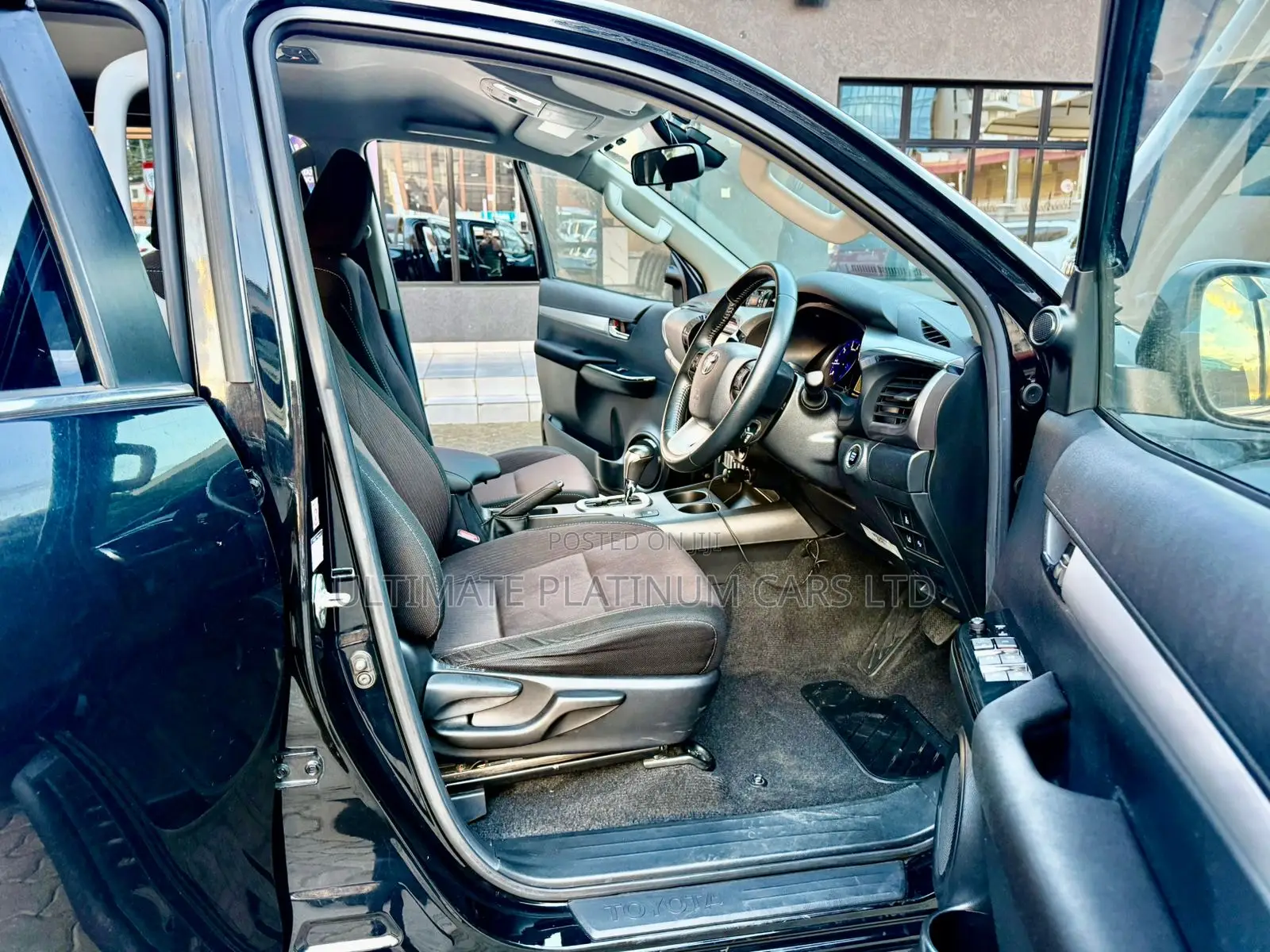 Toyota Hilux Revo Double Cab Deisel 2.4 AWD 2018 Black