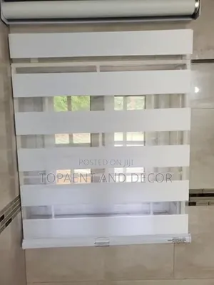 Stylish Indoor Horizontal Office Blinds