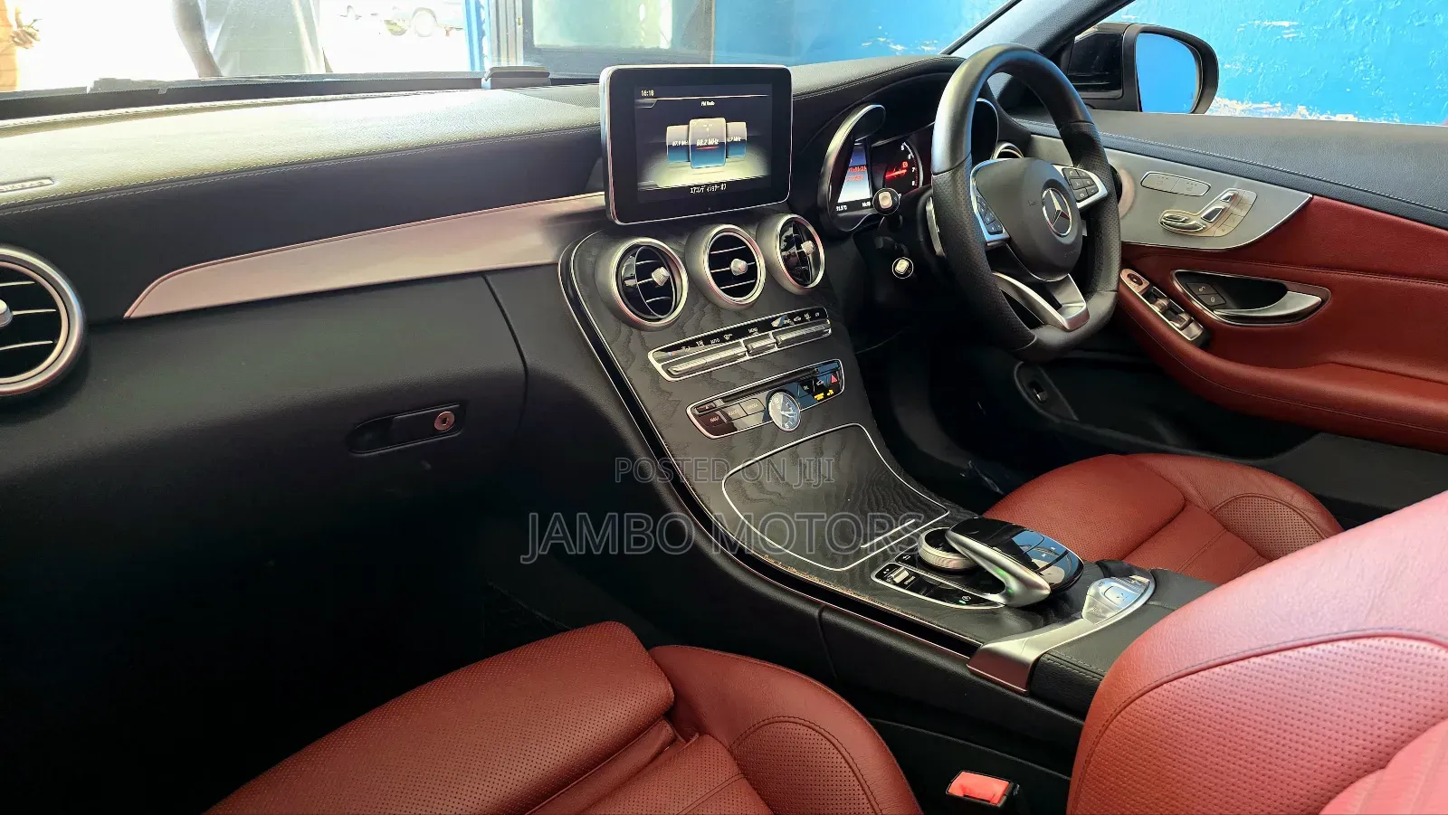 Mercedes-Benz C180 2019 Black