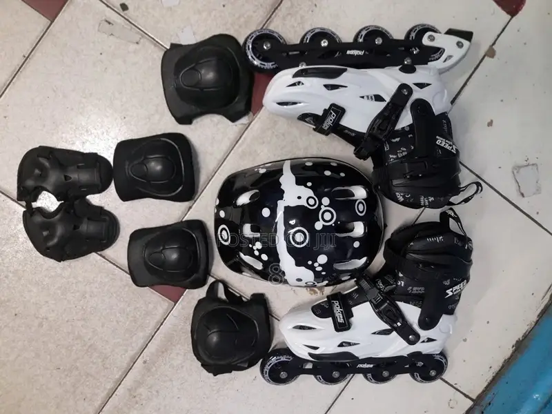 Complete Pure Rubber Skating Shoes – Perfect for Street Park
