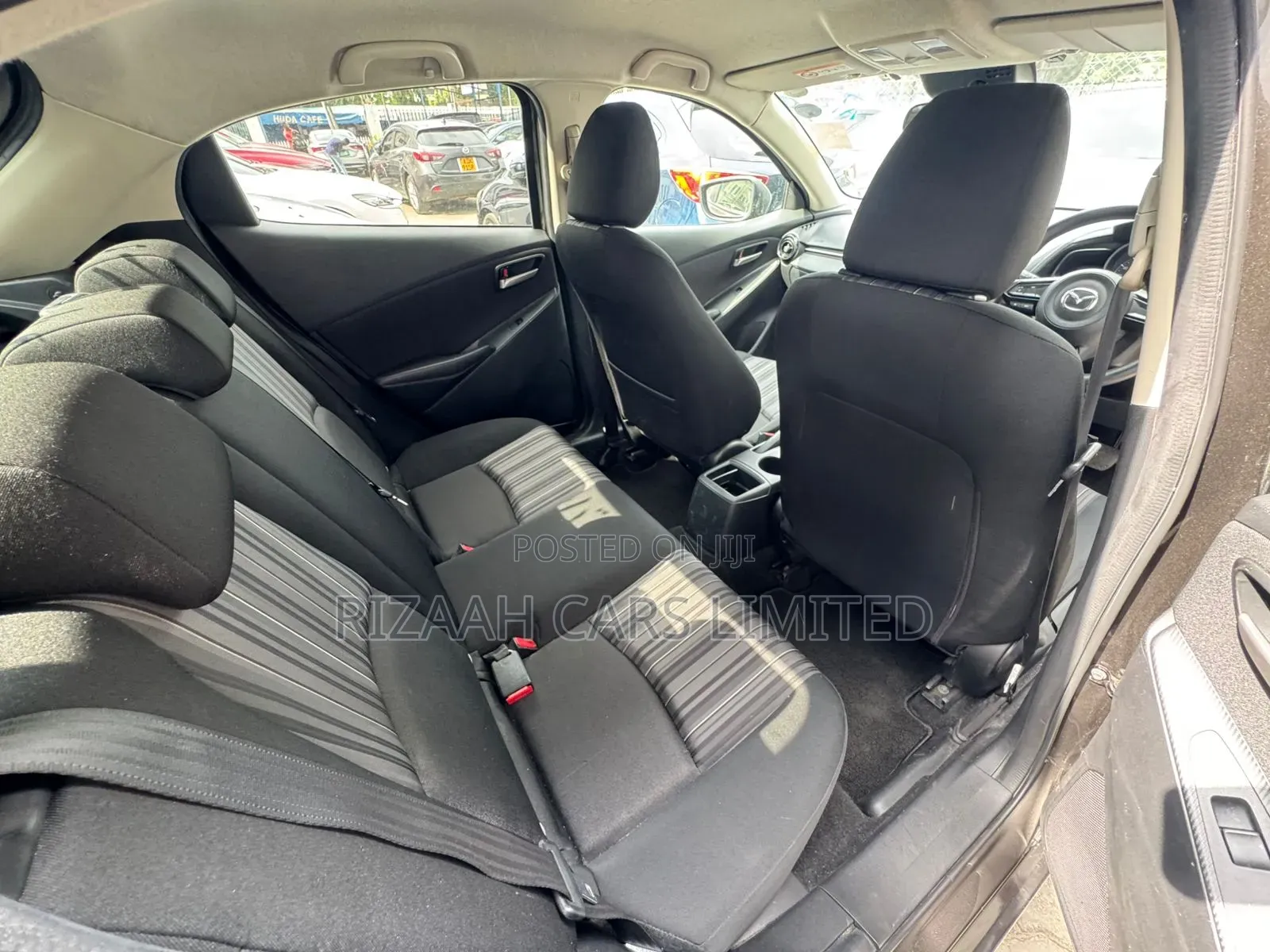 Mazda 2 2020 Gray