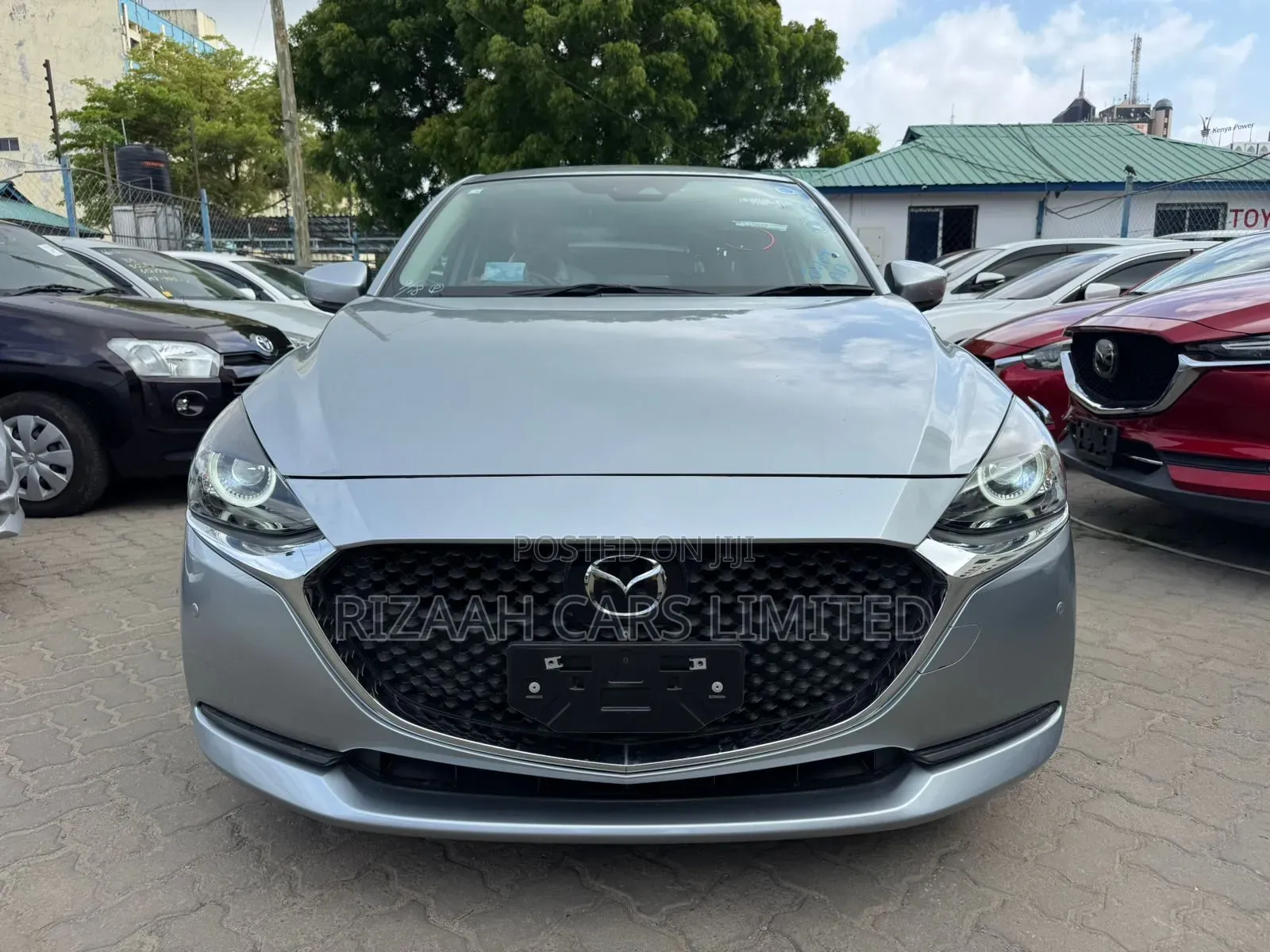 Mazda 2 2020 Silver