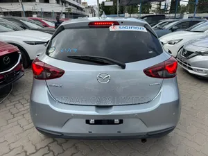 Mazda 2 2020 Silver