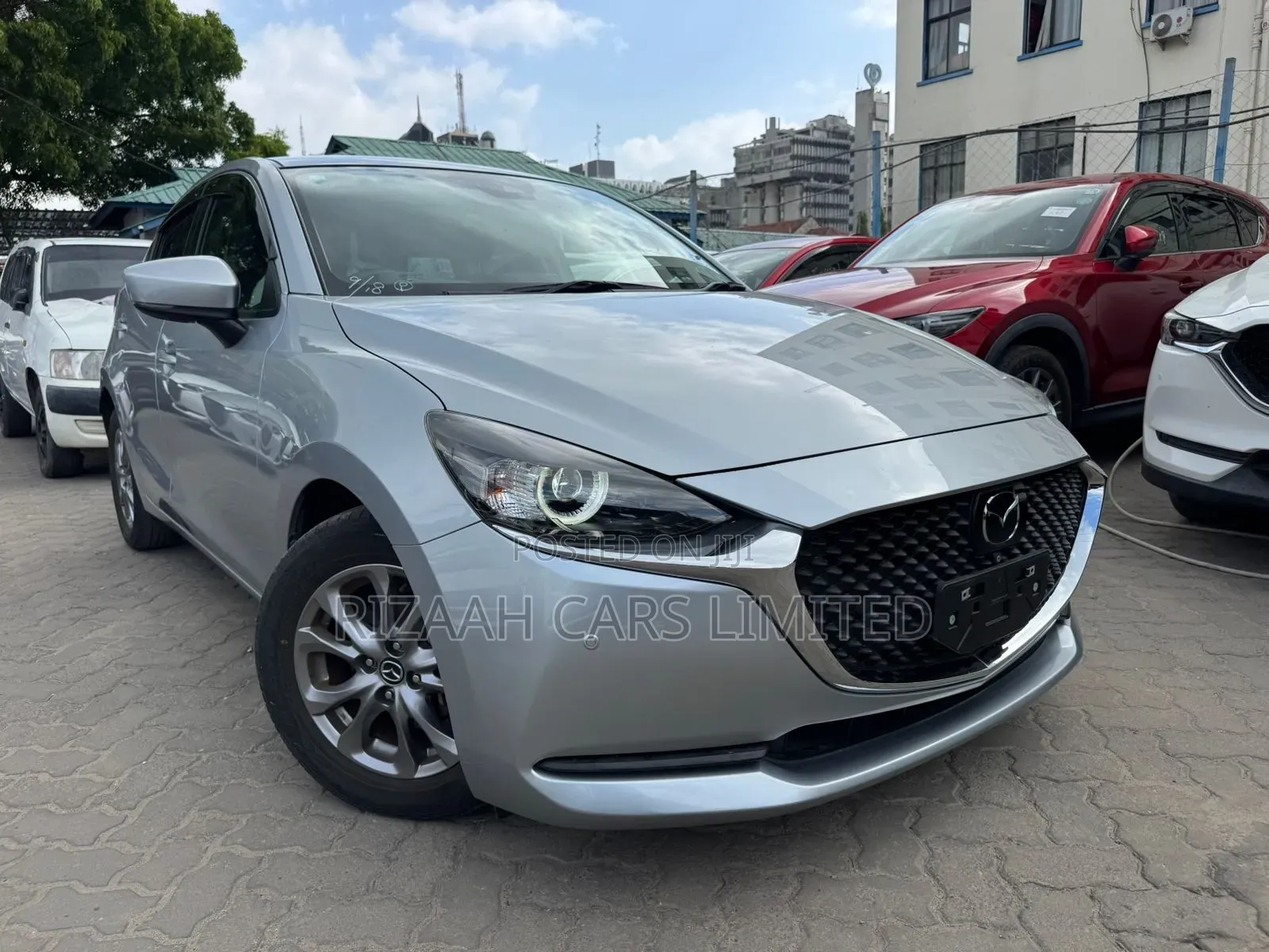 Mazda 2 2020 Silver