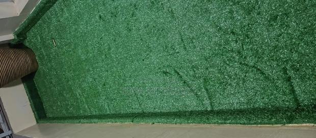 Short Grass 10mm Light Artificial Green Grass Carpets