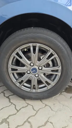 Mazda 2 2019 Blue