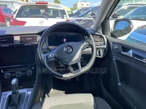 Volkswagen Golf 2018 Gray