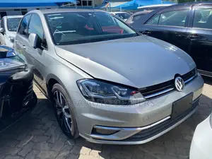 Volkswagen Golf 2018 Gray