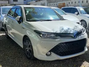 Toyota Axio 2018 White