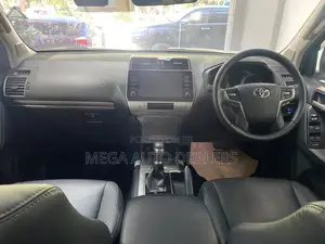 Toyota Land Cruiser Prado 2020 White