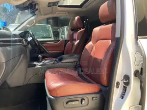 Lexus LX 2019 White