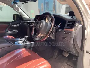 Lexus LX 2019 White