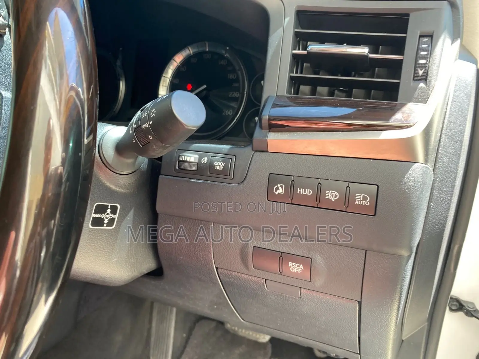 Lexus LX 2019 White