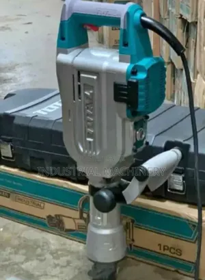 Total Demolition Breaker 1700watts