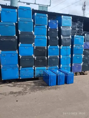 Metallic School Boxes