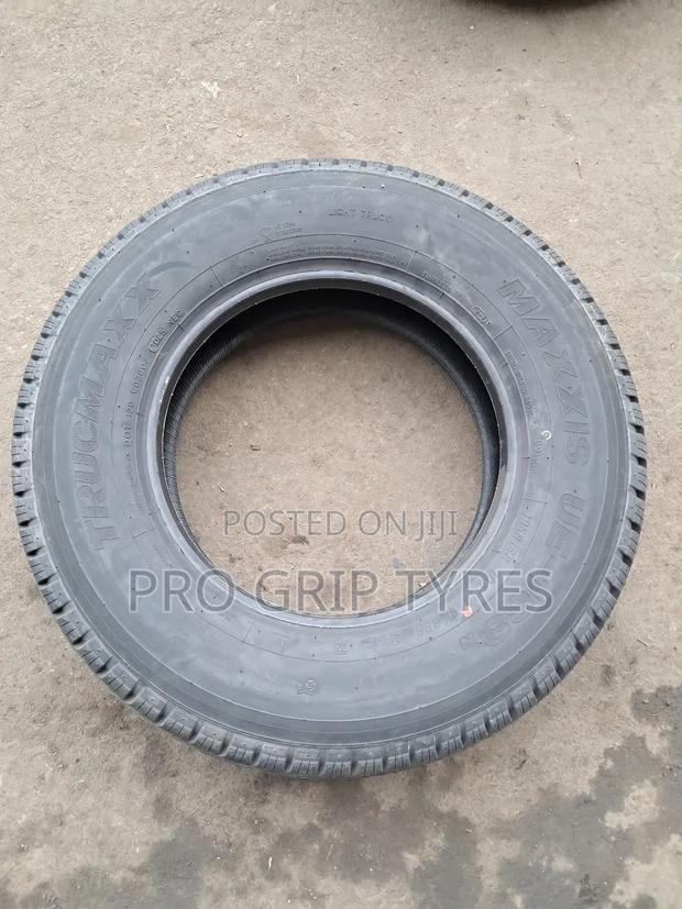 Maxxis 195r15c - thumbnail 3