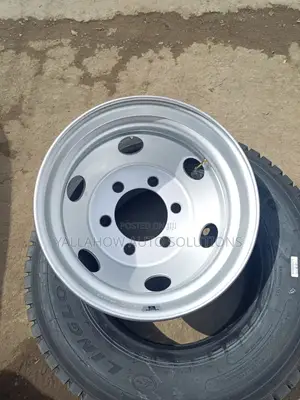 17.5 Original Truck Rims – Canter, FRR 33-Seater Matatu Heavy-Duty.