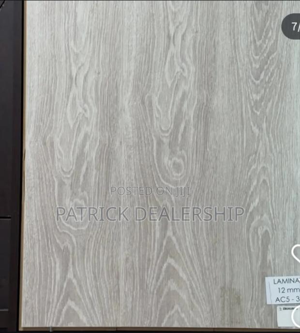 SPC Interlocking/SPC Flooring Tiles