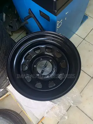 16 Inch Land Cruiser Rims – Strong, Durable Tour-Ready Wheels