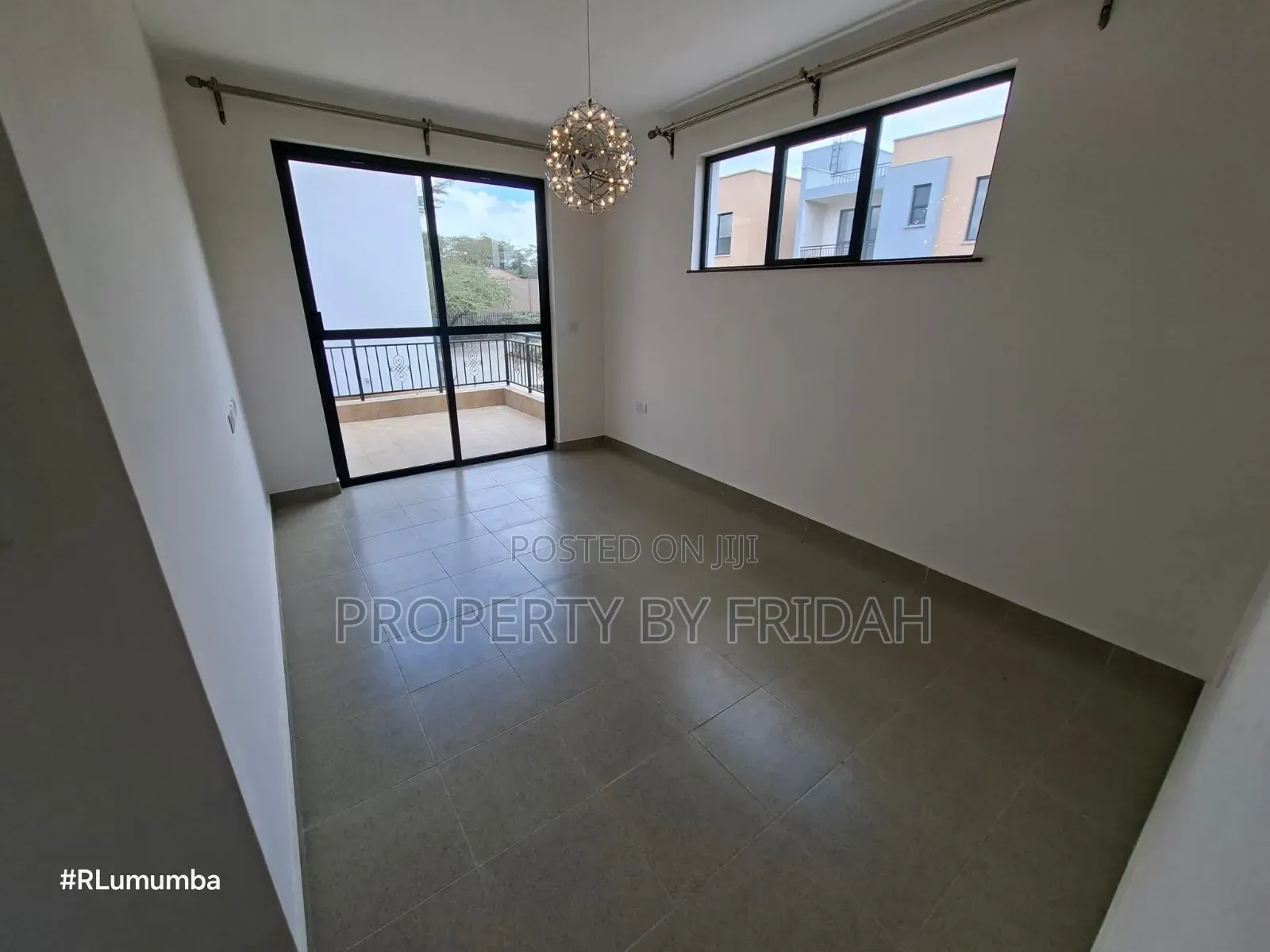 4bdrm Mansion in Kitengela for sale