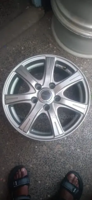 15 Inch Rims for Toyota Noah – Durable Perfect Fit