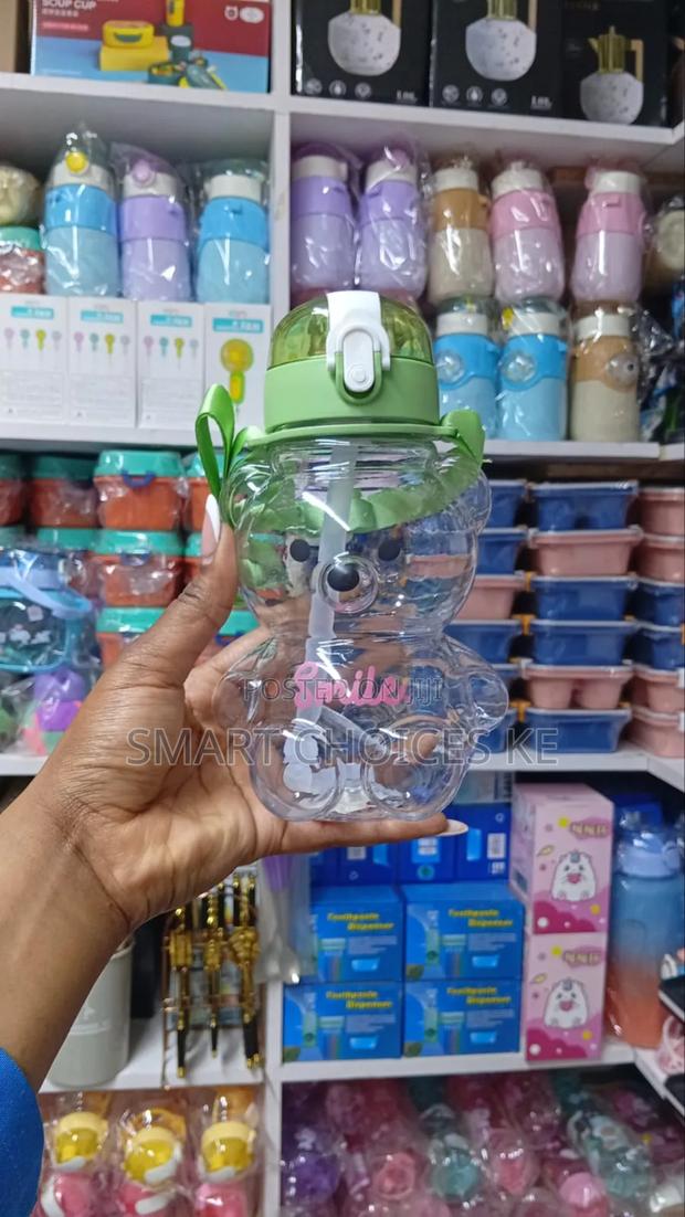 Smile Bear Bottle*
Capacity 800ml