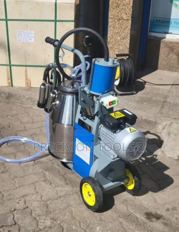 Brand New Singel Barrel Milking Machines 20l