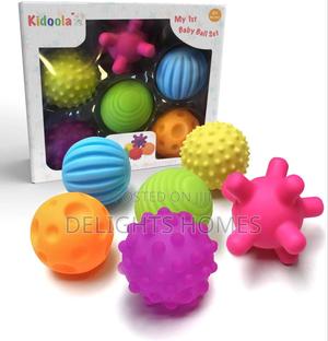 6-Piece Sensory Balls Set_fre - main view