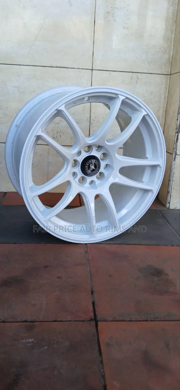 White Rims Size 17 And 16 Offset