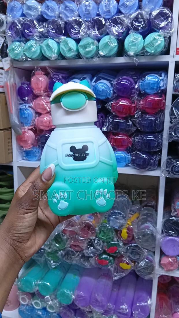 *Bear Bottle*

Capacity 780ml - thumbnail 2
