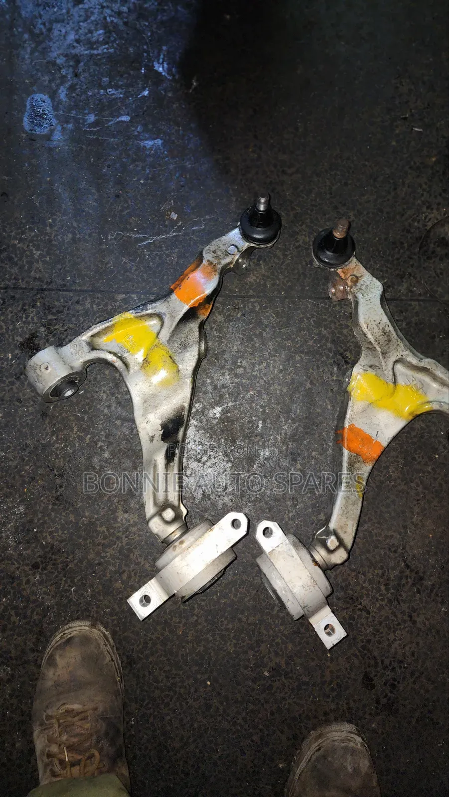 Nissan Fuga Control Arm