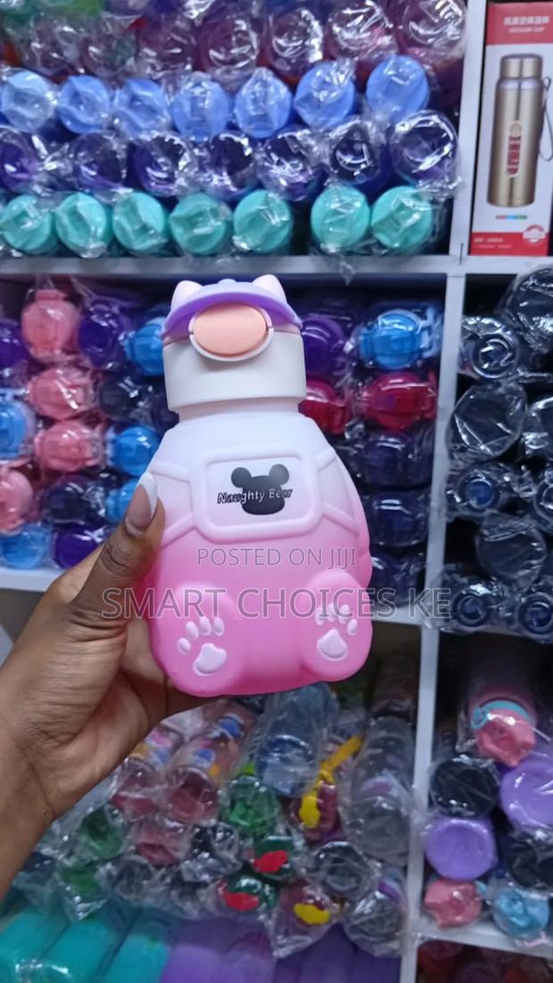 *Bear Bottle*

Capacity 780ml - thumbnail 4