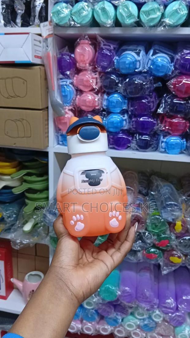 *Bear Bottle*

Capacity 780ml - thumbnail 8