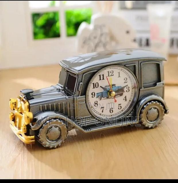 Vintage Alarm Clock - thumbnail 6