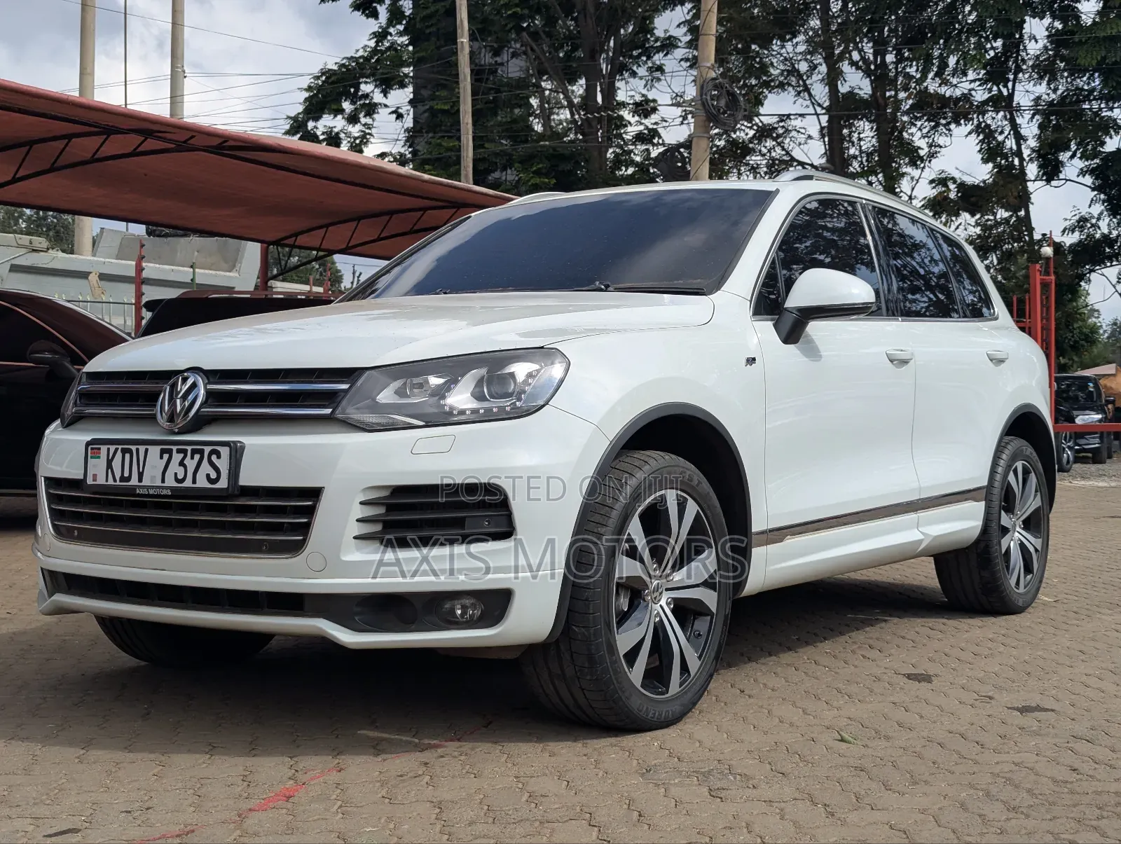 Volkswagen Touareg TDI R-Line 4dr SUV AWD (3.0L 6cyl Turbodiesel 8A)