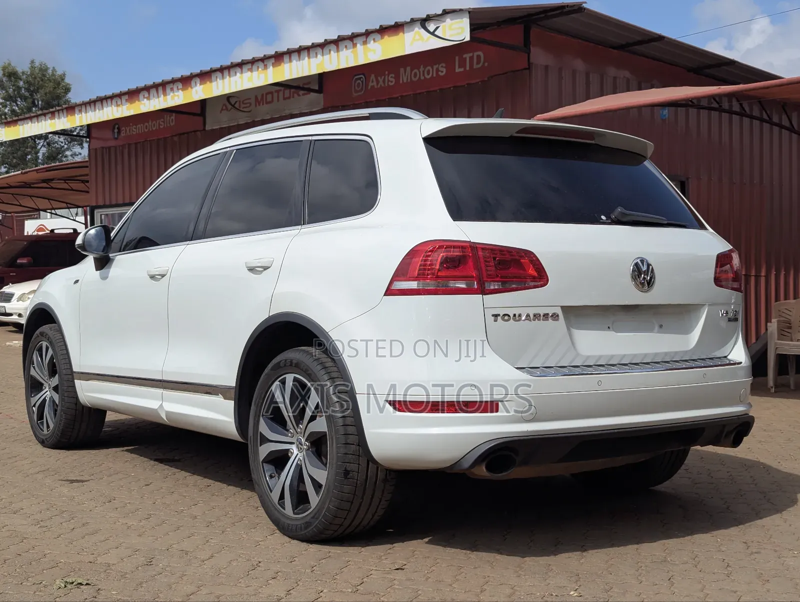 Volkswagen Touareg TDI R-Line 4dr SUV AWD (3.0L 6cyl Turbodiesel 8A)