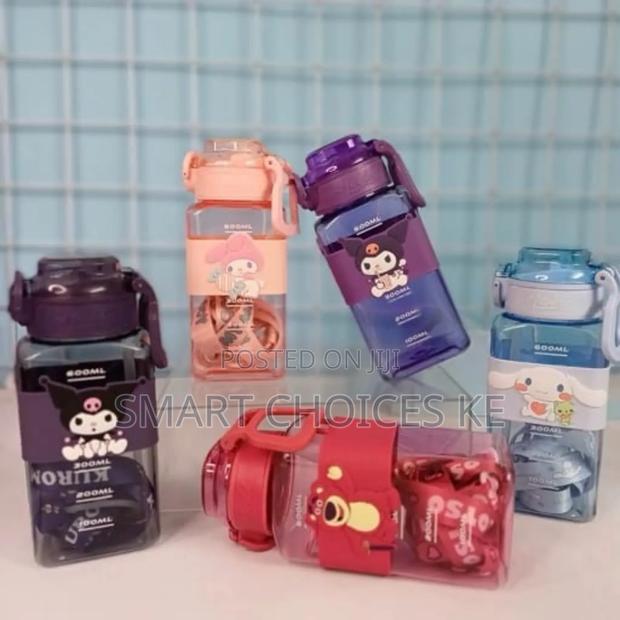 *Square Bottle*
Capacity 600ml