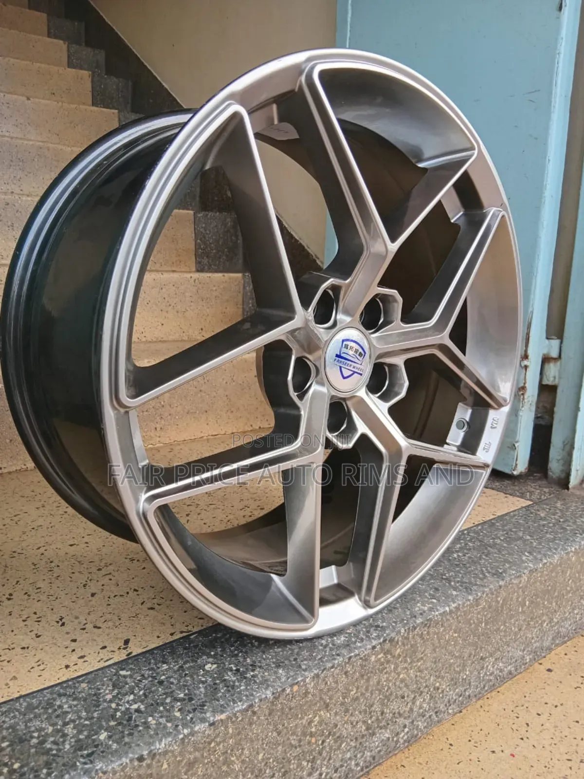 Size 17/5/112/114 Spots Rims