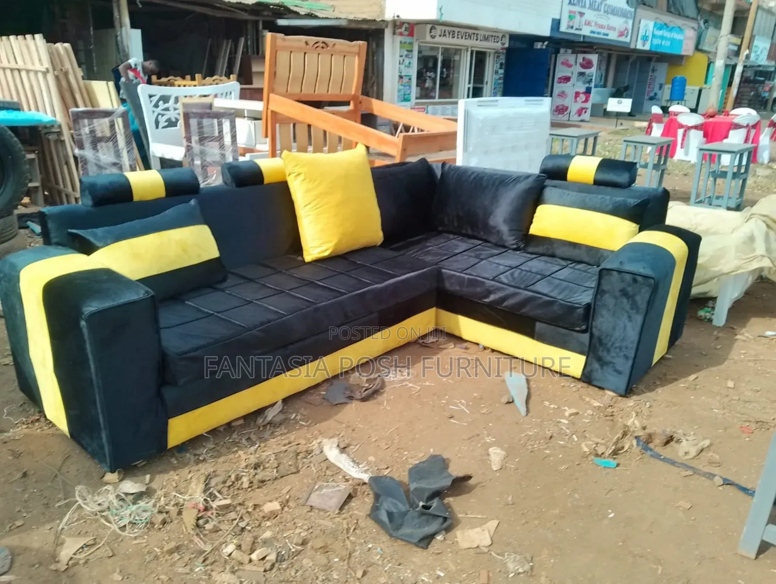 5 Seater Black Yellow L-Shaped Sofa - Free Delivery