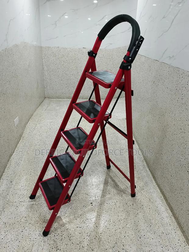 5 Step Foldable Ladder - main view