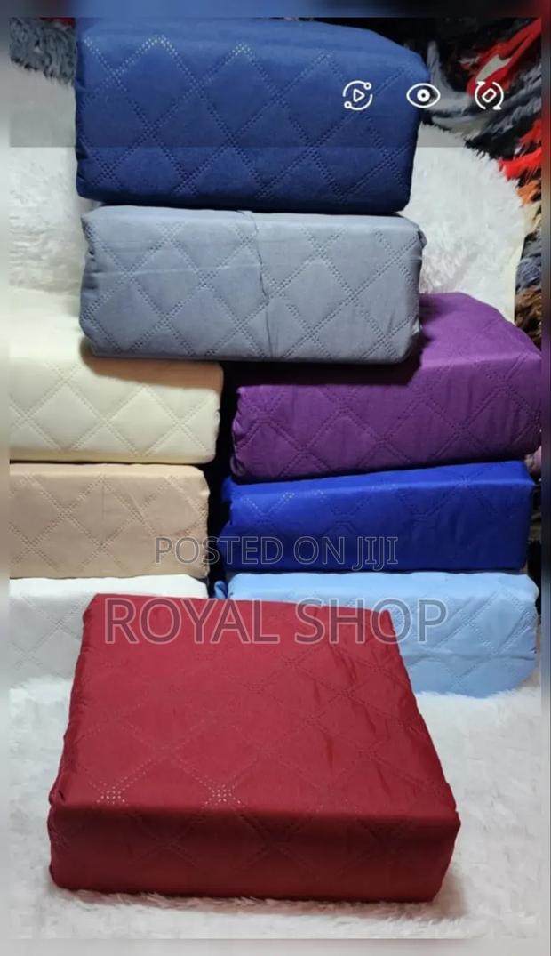 Mattress Protector 5 by 6 - main view