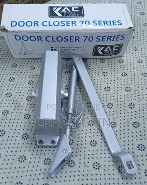 Door Closer for Low–Middle Weight Doors