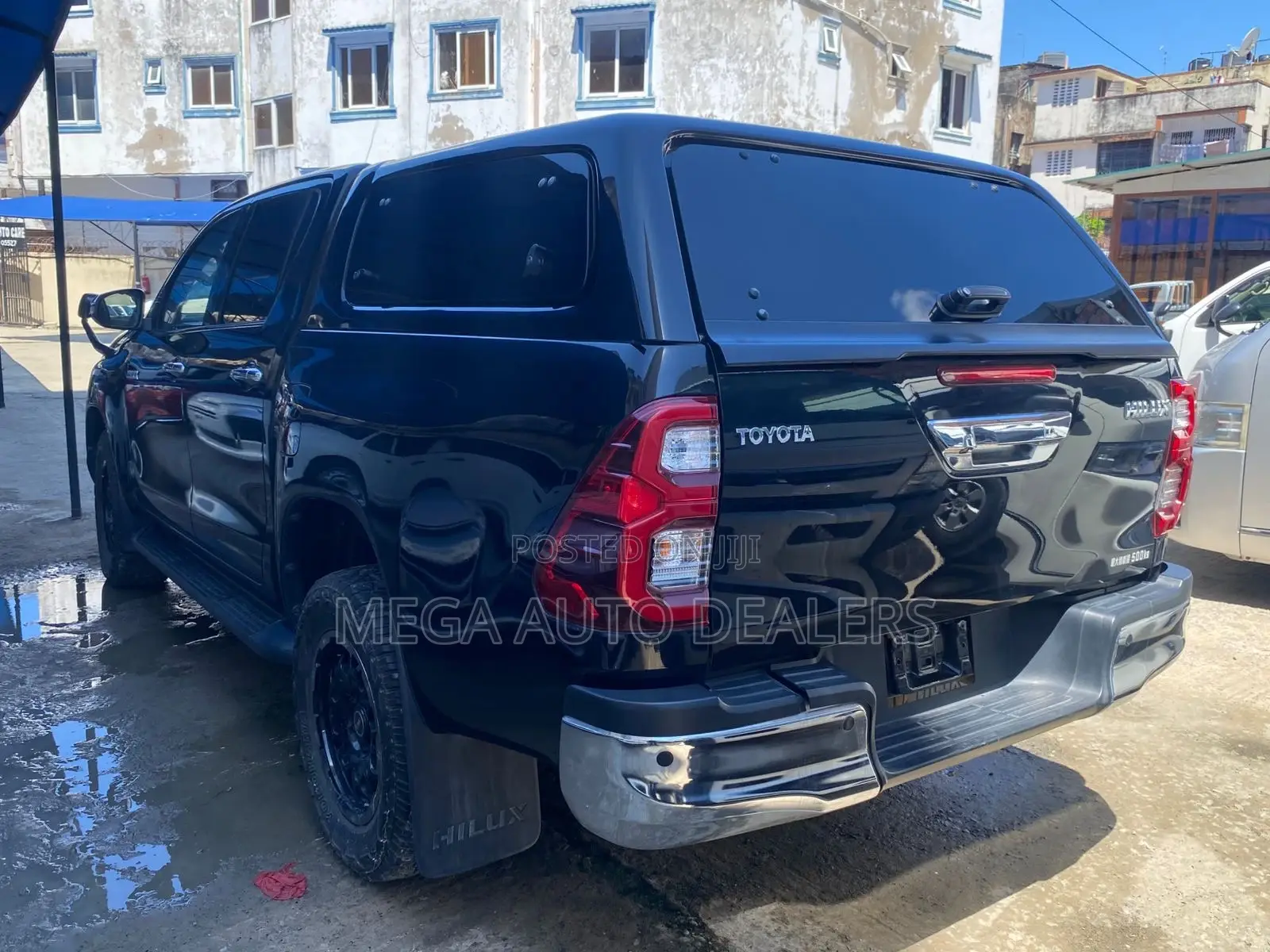 Toyota Hilux 2020 Black