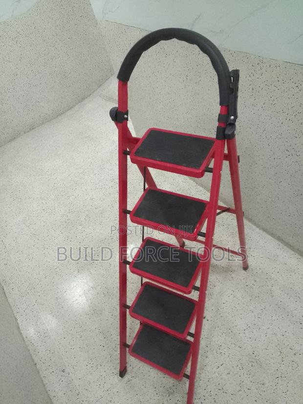 5step Adjustable Ladder - main view
