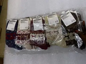2 Pairs Unisex Christmas Themed Socks.*