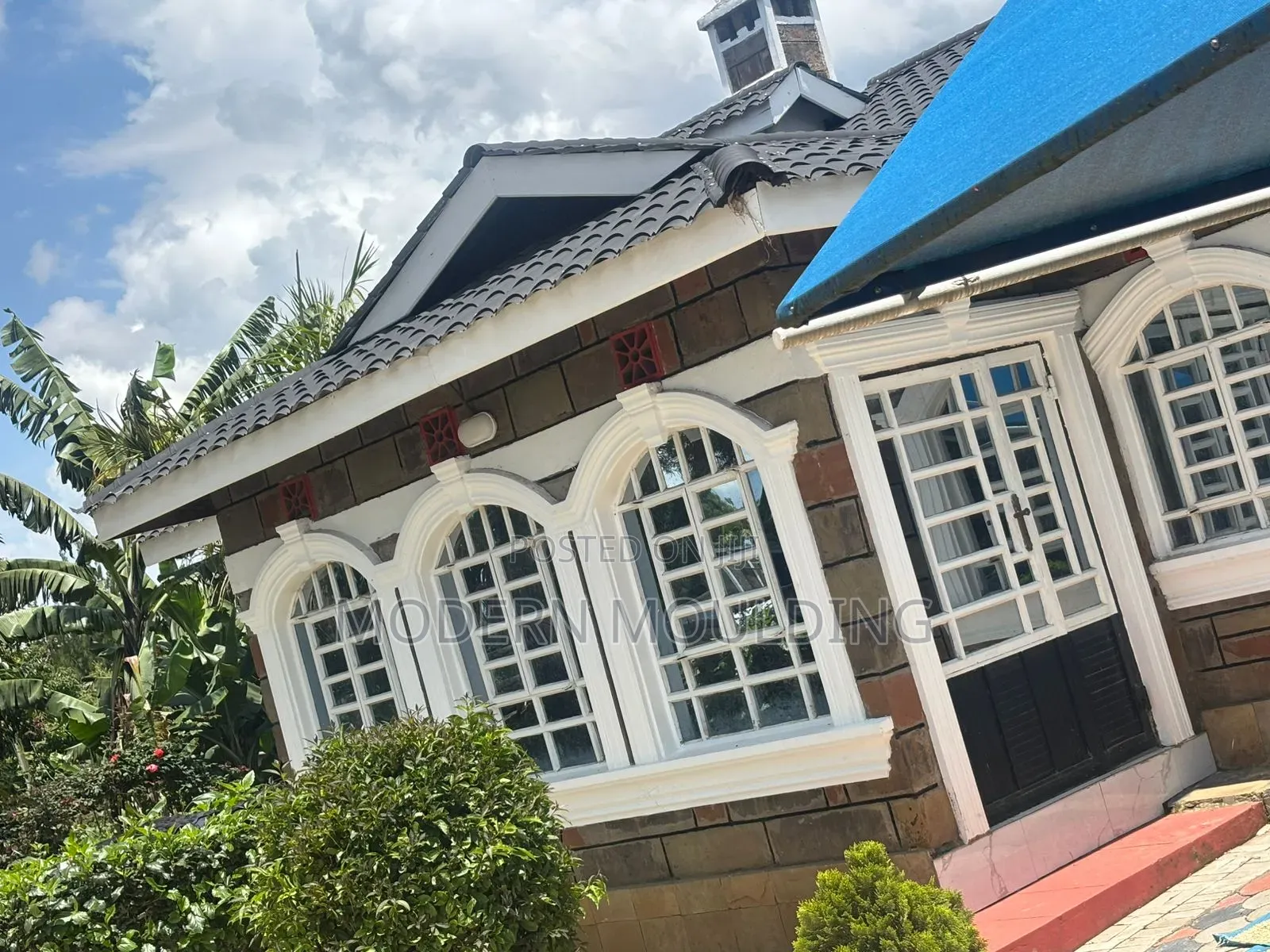 Flat Roof Moulding Design